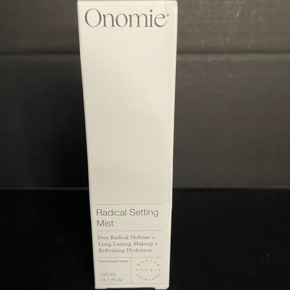Onomie radical defense long lasting setting mist 150ml NIB